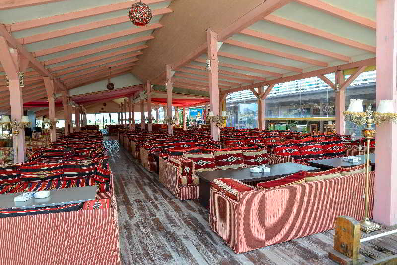 Phoenicia 4*